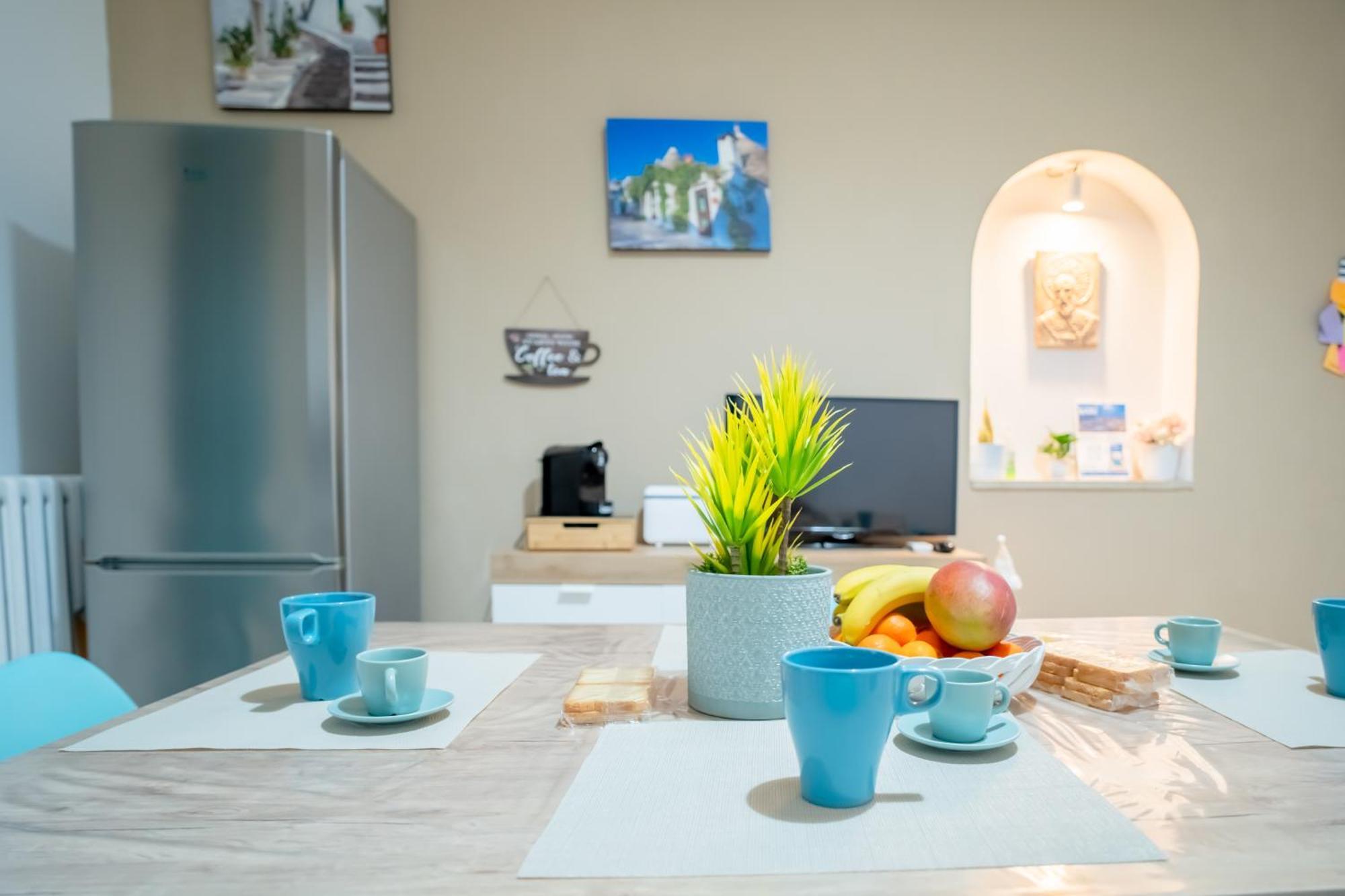 Apartamento Dimora Dante 310 Bari Exterior foto